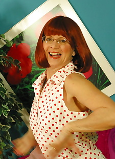 性别的图像 老年 红发女郎 小姐 阿比盖尔 释放 她的, big tits , stockings 